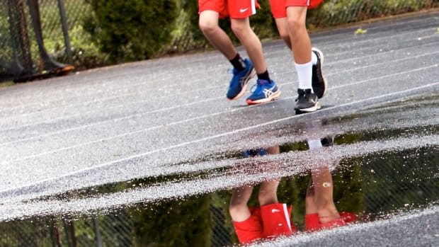 generic track and field boys distance runners photo Diana Dettwyler
